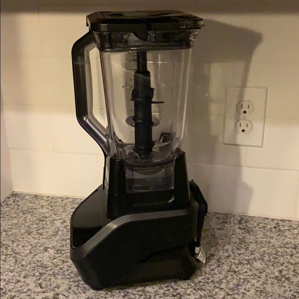 Ninja Pro Touch blender - Picture 2 of 3